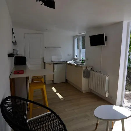 Petite Maisonnette 9mn A Pied Gare, 5 Mn ! Semesterbostad Pornichet