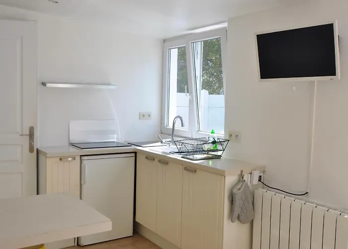 Petite Maisonnette 9mn A Pied Gare, 5 Mn ! Semesterbostad Pornichet